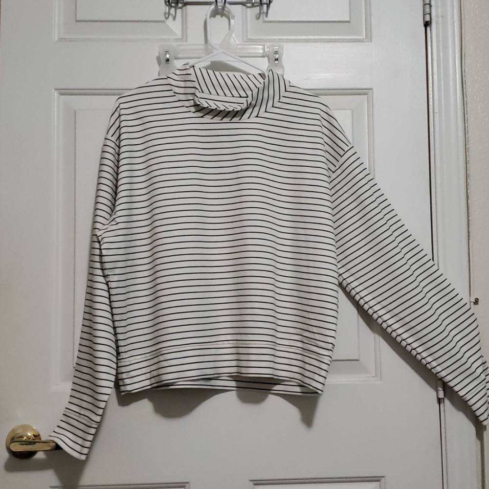NY&Co. Soho Stripped long sleeve